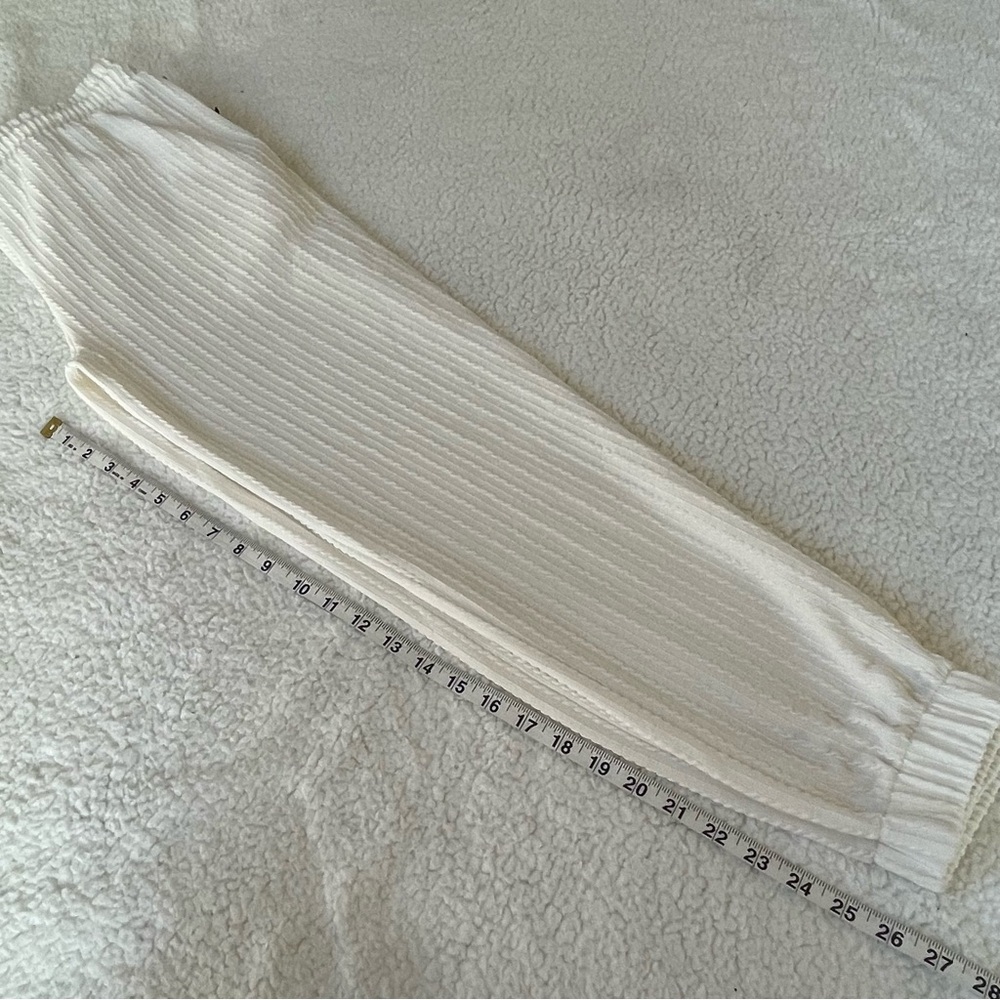 Onestep Up Cream Cable Knit Joggers Cozy Lounge Pants Medium - Picture 5 of 10